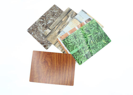 높은 광택이 나는 1220x2440mm 3 밀리미터 PVC 벽판지  PVC 대리석 재질이 UV 시트