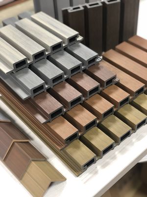 Co 구축 외부 WPC 벽판지 219x26mm 야외 벽판지