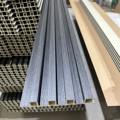 환경 친화적 인 WPC 실내 벽 장단 플루트 된 벽 패널 실내 장식