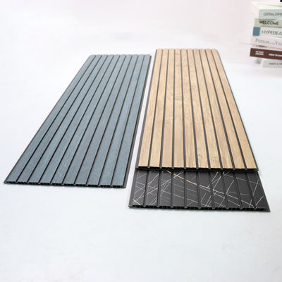 벽용 장식 PVC 천장 패널 상업용 PVC 벽 덮개 실내 벽 패널 내구성이 뛰어나고 청소가 용이한 벽 재료