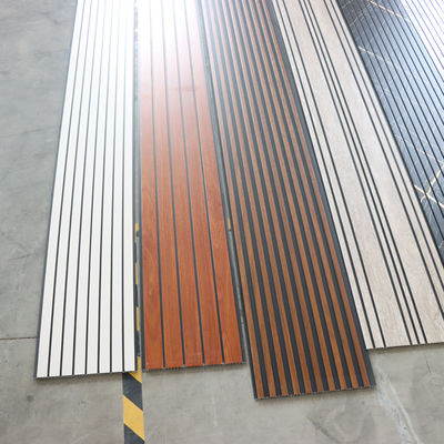 상업용 품질의 PVC 천장 패널 벽용 방수 수분 방지 PVC 벽판 상점 호텔 레스토랑용