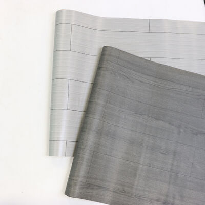 설치 및 제거가 용이한 현실적인 패턴의 장식용 바닥 필름