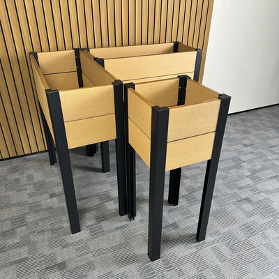 야외 채소 꽃 허브 재배를 위해 금속 다리로 높여진 높여진 정원 침대