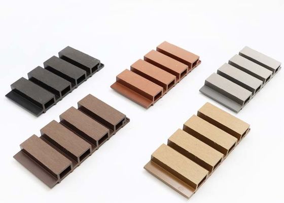 외부는 3D 벽판지 140 밀리미터 - 나무로 된 160 밀리미터 WPC 벽체 측선을 낟알로 만듭니다