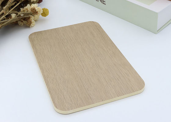 5 밀리미터 PVC 발포 보드 확장 발포제는 1220x2800mm PVC 발포 패널을 시트로 덮습니다
